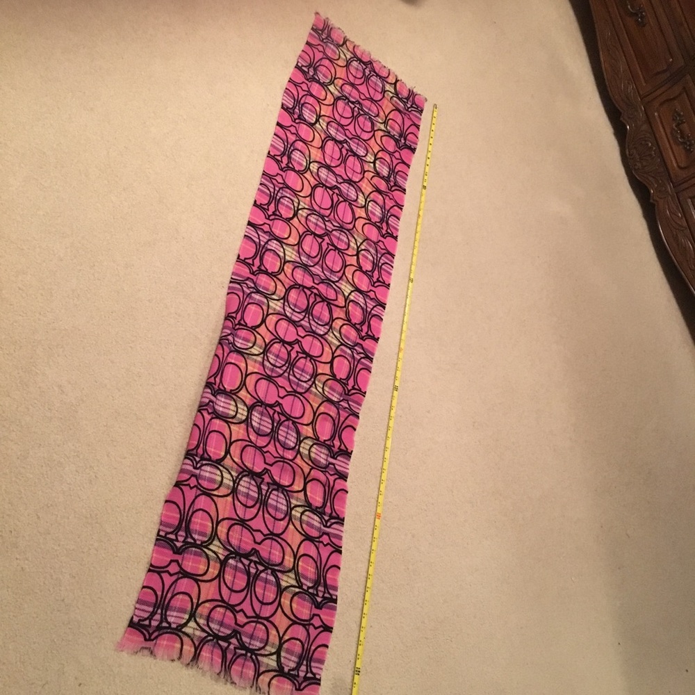 🌸Coach Scarf NWOT FINAL SALE🌻